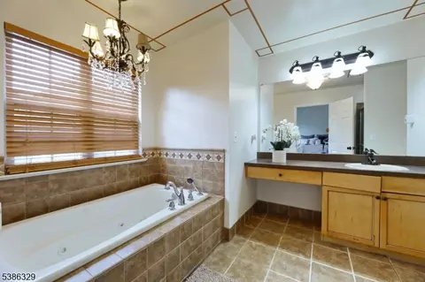 1 Crestview Dr, Hackettstown, NJ 07840 photo 27