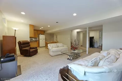 1 Crestview Dr, Hackettstown, NJ 07840 photo 37