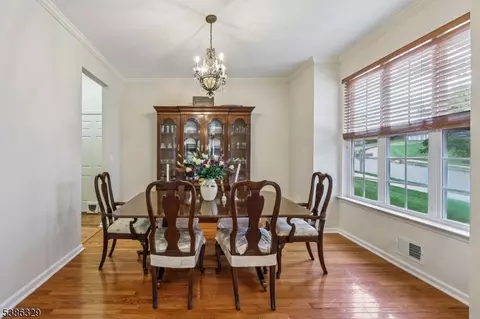 1 Crestview Dr, Hackettstown, NJ 07840 photo 8