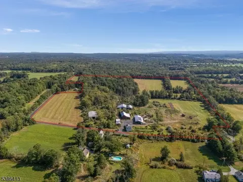16 Hewitt Rd, Stockton, NJ 08559