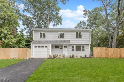 20 Daniel Rd, Spotswood, NJ 08884