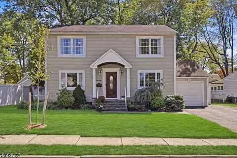 14-08 Floral Ave, Fair Lawn, NJ 07410