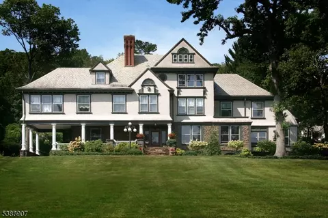 74 S Mountain Ave, Montclair, NJ 07042