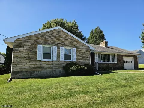 992 Wilbur Ave, Phillipsburg, NJ 08865