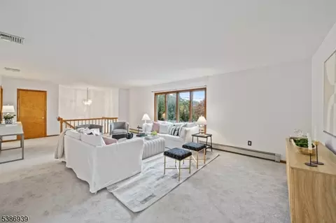 19 Howe Ave, Nutley, NJ 07110 photo 8