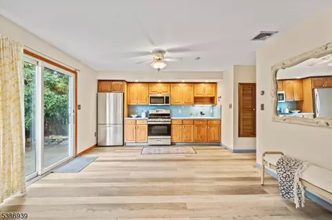 19 Howe Ave, Nutley, NJ 07110 photo 29