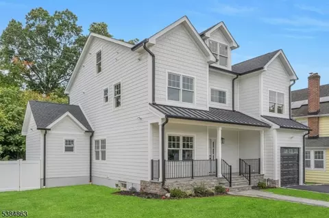 10 Henry St, Summit, NJ 07901