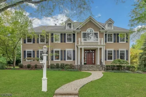 40 Lee Ter, Short Hills, NJ 07078