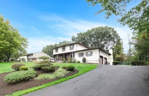 44 Winding Way, Parsippany, NJ 07054