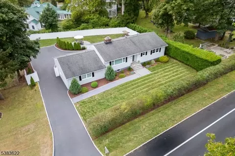 15 Woodland Ave, Morristown, NJ 07960