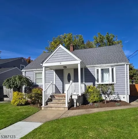 20 Kennedy Rd, Morris Plains, NJ 07950