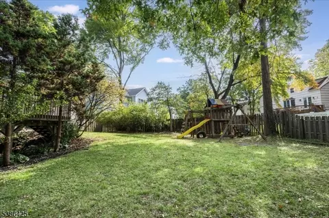 36 Shadow Ln, Berkeley Heights, NJ 07922 photo 28