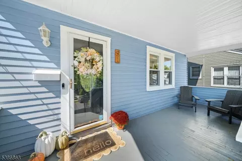 51 Hughes St, Maplewood, NJ 07040