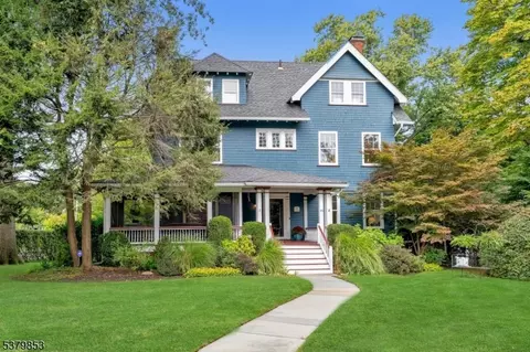89 Porter Pl, Montclair, NJ 07042