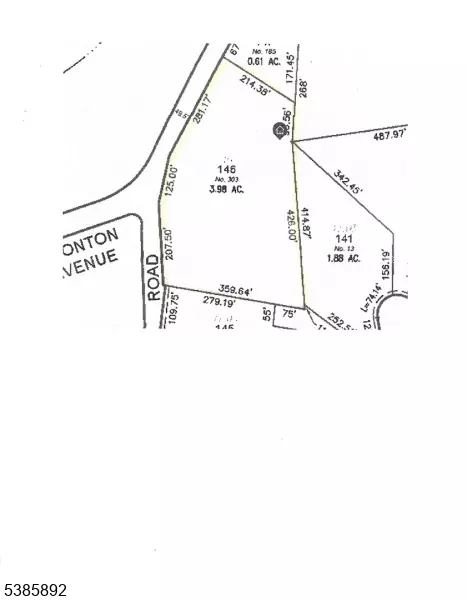 303 Brook Valley Rd, Kinnelon Boro, NJ 07405