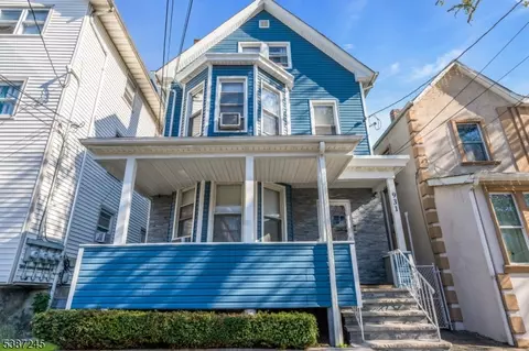 931 Anna St, Elizabeth, NJ 07201