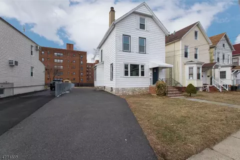 108 Thomas St, Bloomfield, NJ 07003