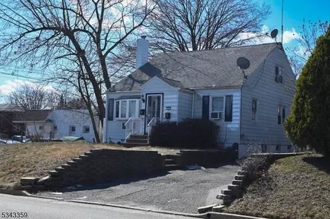 12 Old Post Rd, Edison, NJ 08817 photo 2