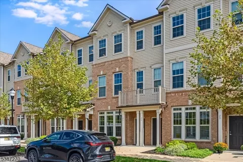 21 S Davenport St, Somerville, NJ 08876