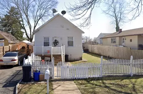 112 Victor St, Somerset, NJ 08873