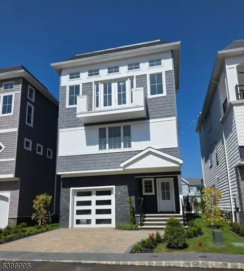 158 Franklin Ave, Long Branch, NJ 07740
