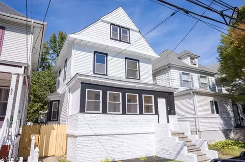 81 W End Ave, Newark, NJ 07106