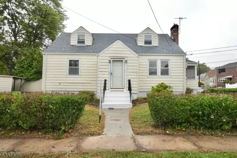 65 Baldwin Pl, Belleville, NJ 07109