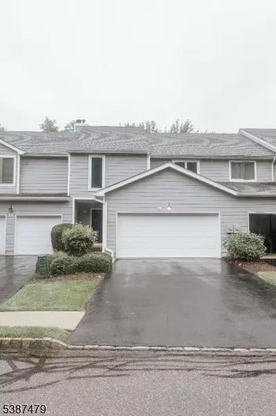 43 Raven Dr #43, Morristown, NJ 07960