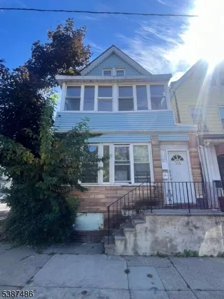 356 S 19th St, Newark, NJ 07103