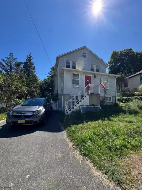 66 Nestor St, Franklin, NJ 07416