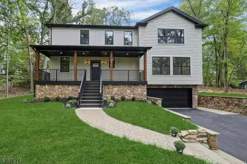 34 E Glen Rd, Denville, NJ 07834