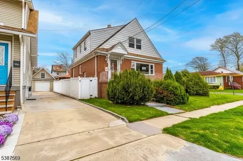 533 Harrison Ave, Roselle, NJ 07203