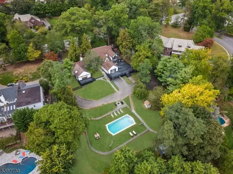 290 N Wyoming Ave, South Orange, NJ 07079