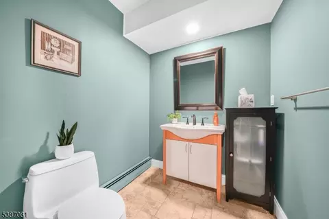 20 Knight Rd, Wayne, NJ 07470 photo 14
