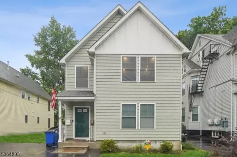 87 N 18th St # -B, East Orange, NJ 07017