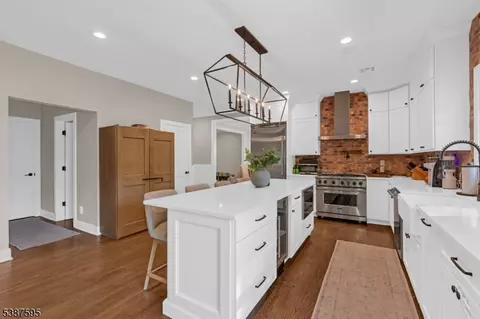 37 Wade Dr, Summit, NJ 07901 photo 7