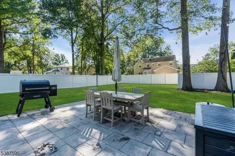 37 Wade Dr, Summit, NJ 07901 photo 41
