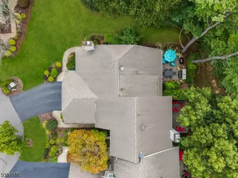 32 Greenup Ct, Wayne, NJ 07470 photo 40