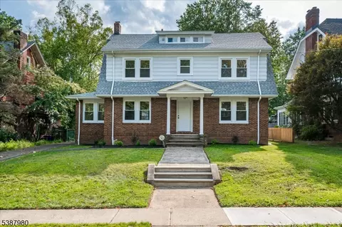 140 Oakview Ave, Maplewood, NJ 07040