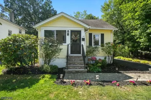 27 Filmore Ave, Livingston, NJ 07039