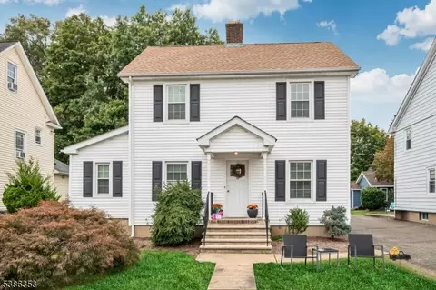 16 Sherman Ave, Morris Plains, NJ 07950