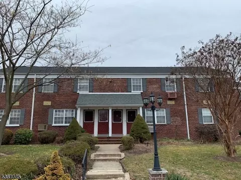 2 W Colfax Ave # C, Roselle Park, NJ 07204