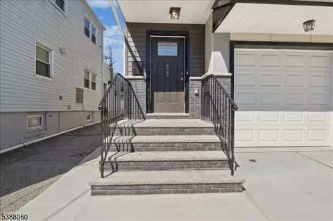 52 Melville Pl, Irvington, NJ 07111