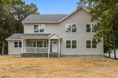 244 Lloyd Rd, Aberdeen Twp, NJ 07747