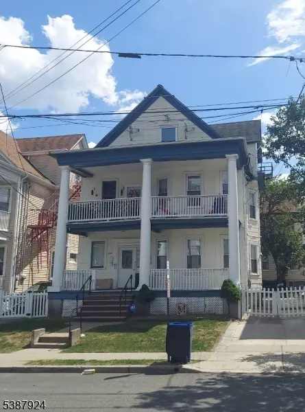233 Howe Ave, Passaic, NJ 07055