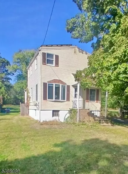 110 Maple St, Bridgewater, NJ 08807
