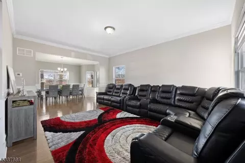 783 Aborn Ave, Woodbridge, NJ 07095