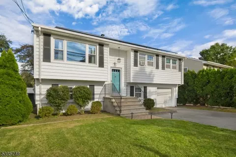 31 Franklin Rd, Denville, NJ 07834