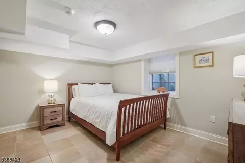 30 Wildwood Ln, Summit, NJ 07901 photo 23