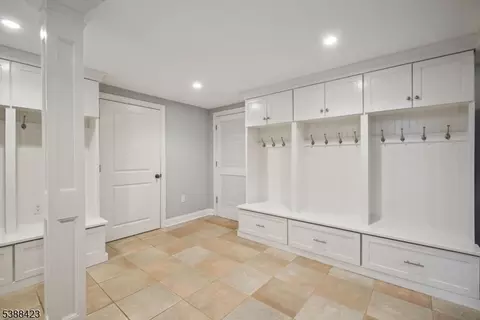 30 Wildwood Ln, Summit, NJ 07901 photo 22